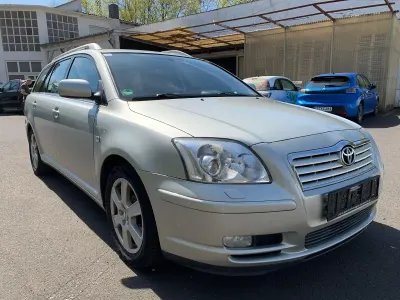 Occasion Toyota Avensis Sol 129 ch (94 kW) 2004 Argent Break