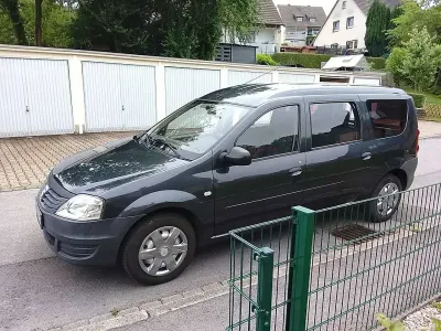 Gebraucht Dacia Logan MCV 75 PS (55 kW) 2009 Grau Kombi