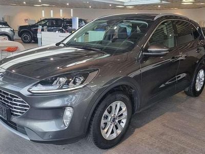 Lackierung metallic "magneticgrau" grau Gebraucht 2024 Ford Kuga Titanium SUV | 25.990 € (Guter Preis)