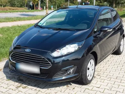 Używany Ford Fiesta Champions Edition 82 KM (60 kW) 2013 Czarny Hatchback
