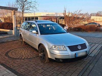 Gebraucht VW Passat Highline 150 PS (110 kW) 2001 Silber Kombi
