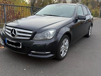 Schwarz Gebraucht 2013 Mercedes C220 Kombi | 6.300 € (Fairer Preis)