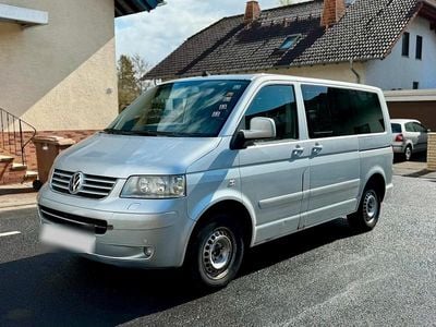 Second-hand VW T5 Highline 174 CP (127 kW) 2008 Argintiu Van