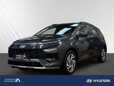 Neu Hyundai Bayon Trend 90 PS (66 kW) 2026 Grau SUV