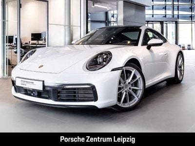 Porsche 911 Carrera