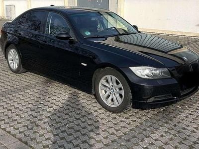 Gebraucht BMW 320 163 PS (119 kW) 2005 Limousine