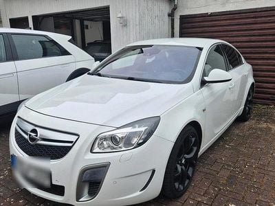 Usado Opel Insignia OPC 365 HP (268 kW) 2009 Branco Coupé