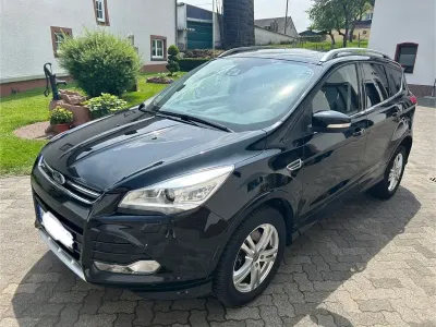 Używany Ford Kuga Individual 179 KM (131 kW) 2016 Czarny SUV
