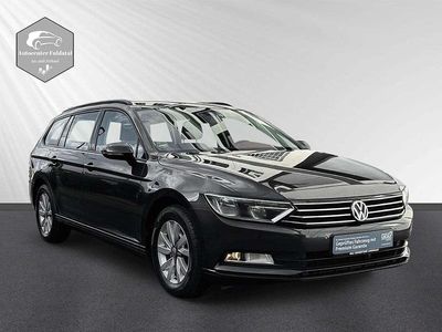 Gebraucht VW Passat 150 PS (110 kW) 2018 Grau Kombi