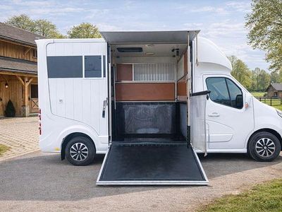 Gebraucht Renault Master 170 PS (125 kW) 2018 Weiß Van