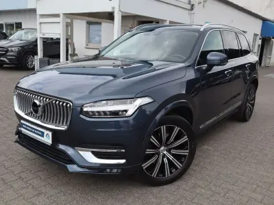 Gebraucht Volvo XC90 Inscription 235 PS (172 kW) 2020 Denim blue SUV