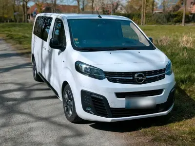 Gebraucht Opel Zafira Life 177 PS (130 kW) 2021 Weiß Van / Kleinbus