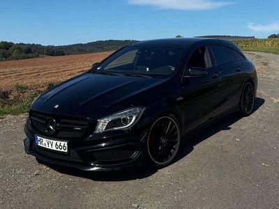 Mercedes CLA45 AMG Shooting Brake
