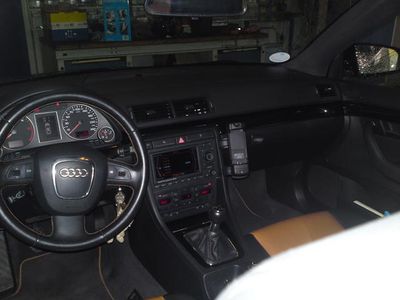 gebraucht Audi A4 Avant 2.0 TDI DPF mit Navi Plus System Sommer +Winterbereift Alufelgen