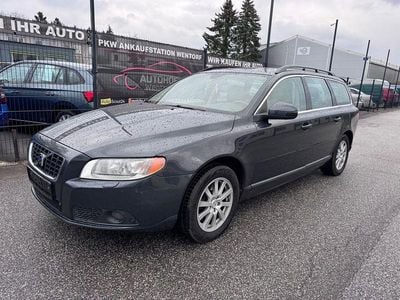 Grau Gebraucht 2008 Volvo V70 Summum Kombi | 2.950 € (Etwas zu teuer)