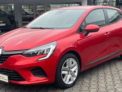 Gebraucht Renault Clio Zen 91 PS (66 kW) 2021 Dezir rot metallic Kleinwagen