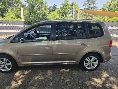 Gebraucht VW Touran Cup 150 PS (110 kW) 2013 Van / Kleinbus