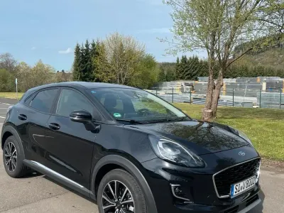 Gebraucht Ford Puma Titanium 125 PS (91 kW) 2023 Schwarz SUV