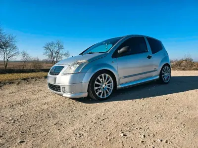 Gebraucht Citroën C2 VTR Sport 109 PS (80 kW) 2003 Silber Kleinwagen