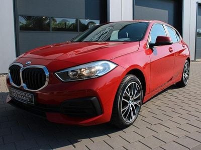 Rot Gebraucht 2022 BMW 116 Sport Line Kleinwagen | 20.990 € (Fairer Preis)