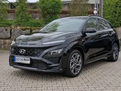 Gebraucht Hyundai Kona N Line 120 PS (88 kW) 2021 Schwarz SUV