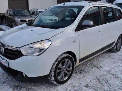 Weiß Gebraucht 2016 Dacia Lodgy Celebration Van / Kleinbus | 3.990 € (Guter Preis)
