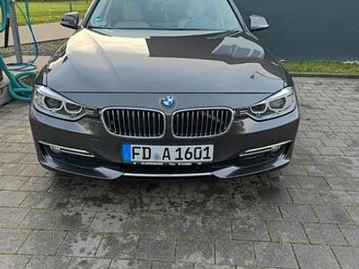 Gebraucht 2012 BMW 320 Luxury Line Limousine | 14.000 € (Etwas zu teuer)
