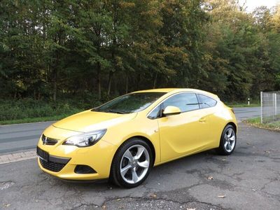 Opel Astra GTC