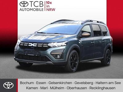 Grün Gebraucht 2024 Dacia Jogger Extreme Van / Kleinbus | 19.799 € (Fairer Preis)