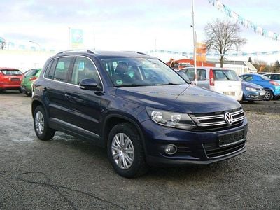 Blau Gebraucht 2015 VW Tiguan Sportline SUV | 9.990 € (Guter Preis)