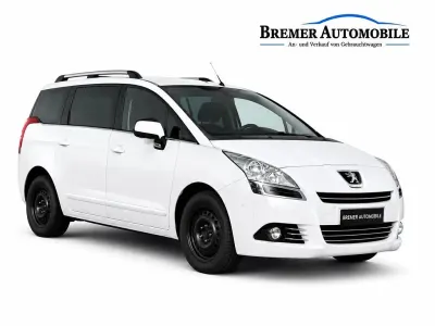 Gebraucht Peugeot 5008 Allure 163 PS (119 kW) 2013 Weiß Van / Kleinbus