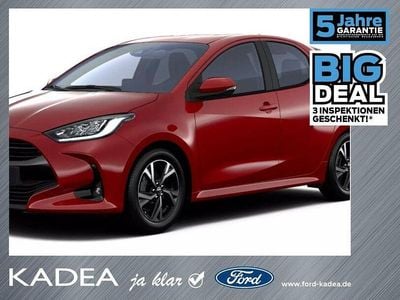 Neu Toyota Yaris Hybrid Style 131 PS (96 kW) 2026 Emotional red 2 Kleinwagen
