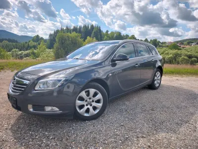 Gebraucht Opel Insignia 194 PS (142 kW) 2012 Grau Limousine