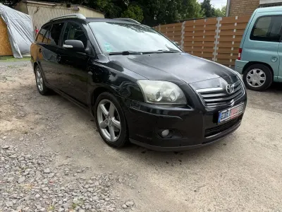 Gebraucht Toyota Avensis Travel 126 PS (92 kW) 2007 Schwarz Kombi