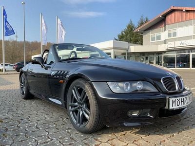 Second-hand BMW Z3 140 CP (102 kW) 1997 Negru Cabrio