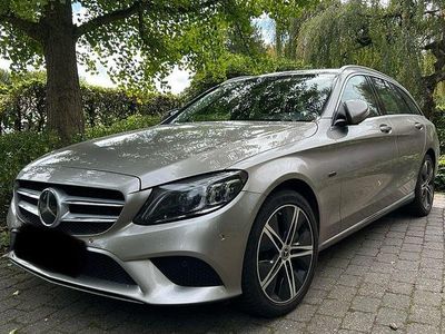 Silber Gebraucht 2020 Mercedes C300e Avantgarde Kombi | 21.995 € (Fairer Preis)