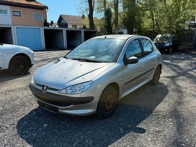 Usata Peugeot 206 68 CV (50 kW) 2005 Grigio Utilitaria
