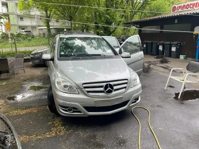 Gebraucht Mercedes B180 2008 Silber Van / Kleinbus