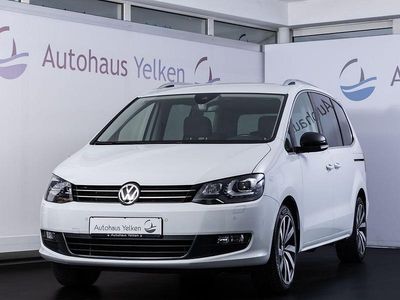 Gebraucht VW Sharan 150 PS (110 kW) 2022 Weiß Van / Kleinbus