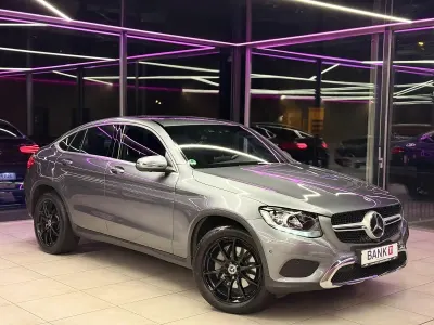 Używany Mercedes GLC250 204 KM (150 kW) 2018 Szary Coupe