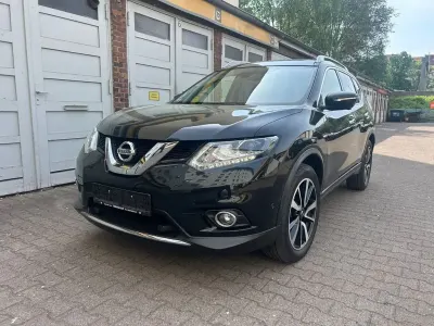 Gebraucht Nissan X-Trail 163 PS (119 kW) 2016 Schwarz SUV