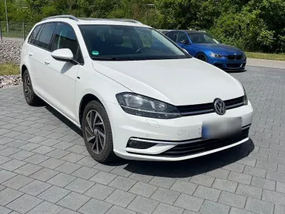 Używany VW Golf VII Join 116 KM (85 kW) 2018 Biały Kombi