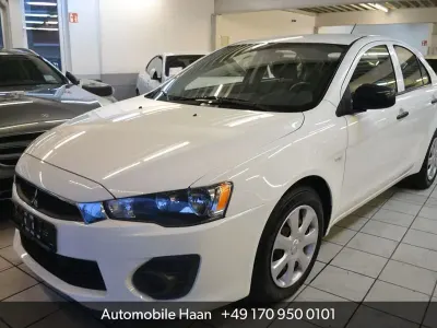 Usata Mitsubishi Lancer Sportback Basis 117 CV (86 kW) 2018 Bianco Berlina
