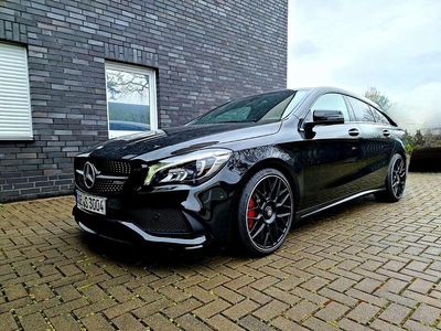 Gebraucht Mercedes CLA180 Shooting Brake AMG line 122 PS (89 kW) 2016 Kombi