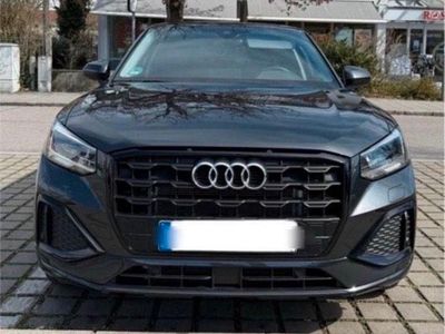 Gebraucht Audi Q2 150 PS (110 kW) 2023 Grau SUV