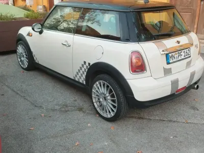 Gebraucht Mini Cooper 129 PS (94 kW) 2008 Weiß Kleinwagen