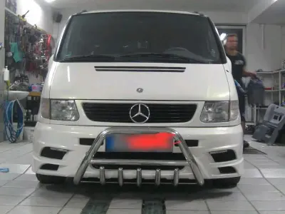 Gebraucht Mercedes V230 150 PS (110 kW) 1999 Weiß Van / Kleinbus