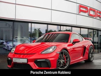 Porsche 718 Cayman GT4