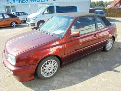 Gebraucht VW Golf Cabriolet 90 PS (66 kW) 1994 Rot metallic Cabrio