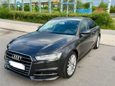 Gebraucht Audi A6 Sport 218 PS (160 kW) 2016 Grau Limousine